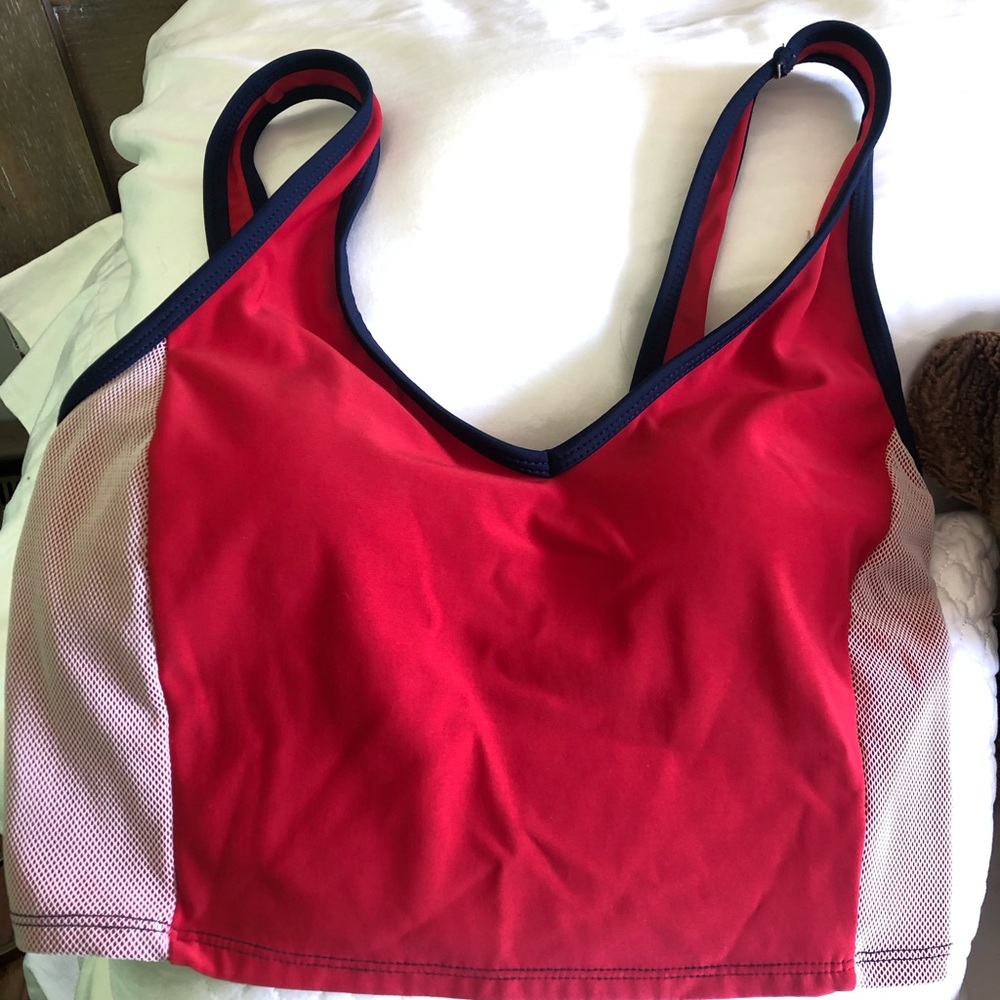 Cazimi mid-drif Sports bra Size 10